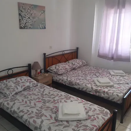 Yellow House * Kalamáta