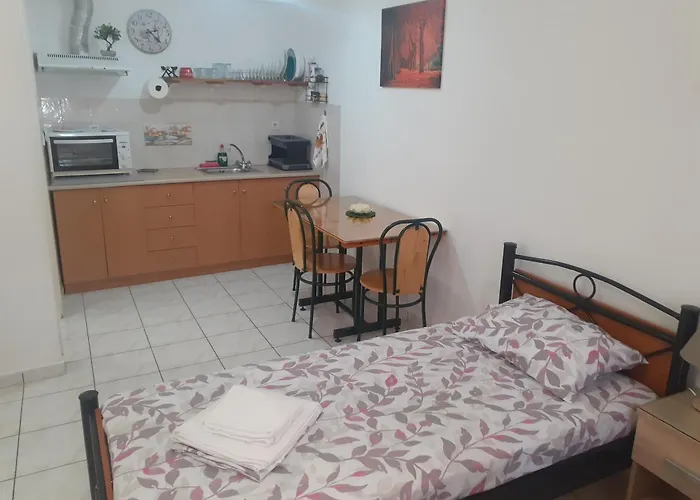 Apartamento Yellow House Kalamata